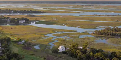 Isle of Palms luxury beach homes and coastal lifestyle near Charleston, South Carolina