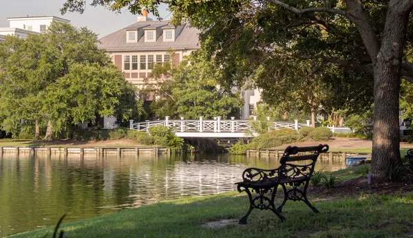 Luxury Charleston SC real estate for second homes and primary residences