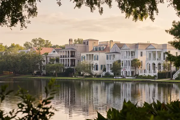 Luxury coastal living and waterfront real estate for discerning buyers in Charleston, SC.